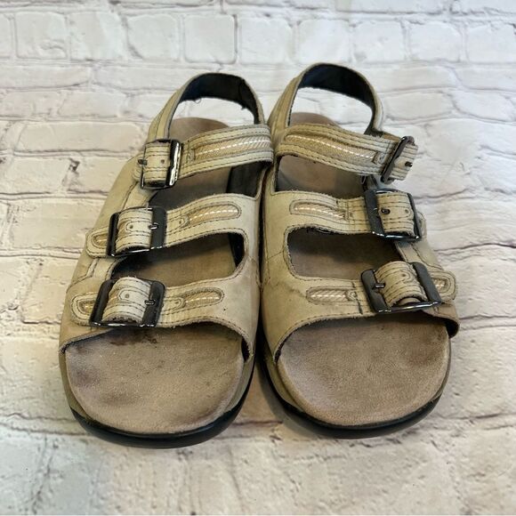 Clark Brown Leather Sandals size 7M - Picture 2 of 9
